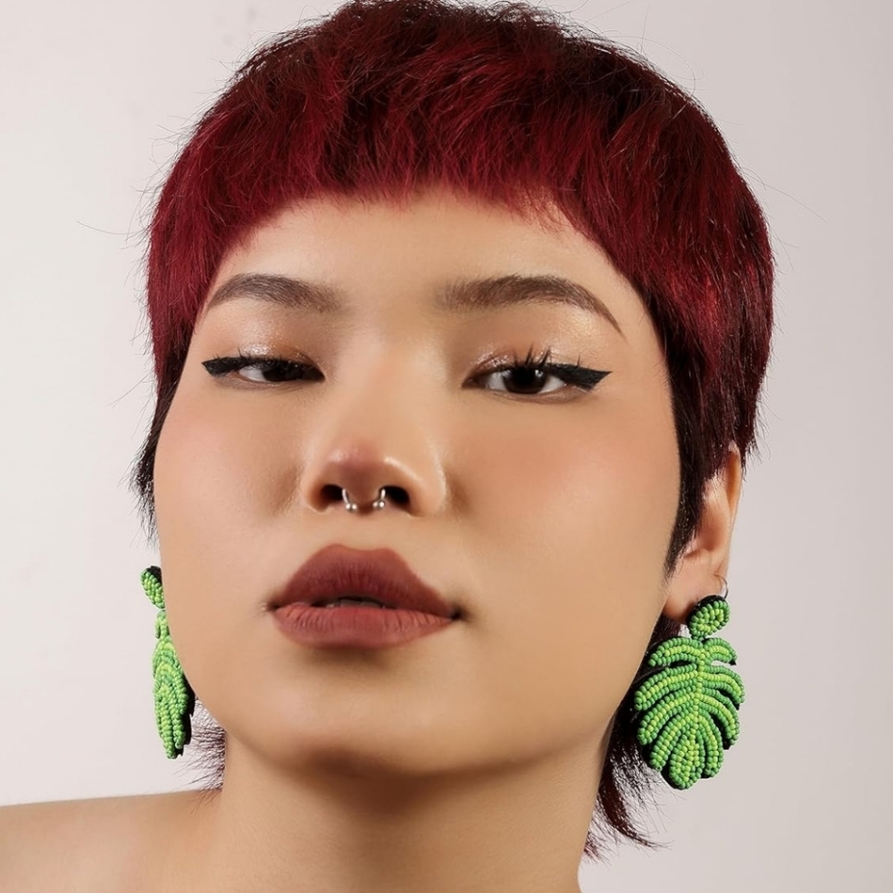 Green Beaded Green Leaf Earrings Gift Jewelry Tropical Accessories - Picture 4 of 4